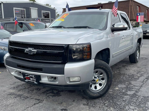 2012 Chevrolet Silverado 1500 for sale at Auto United in Houston TX