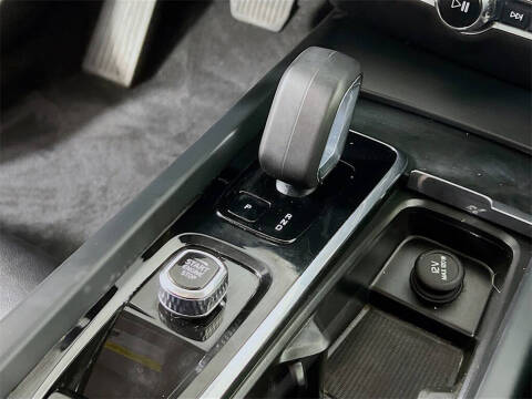 2023 Volvo S60 B5 Core Dark Theme