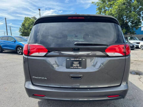 2017 Chrysler Pacifica LX