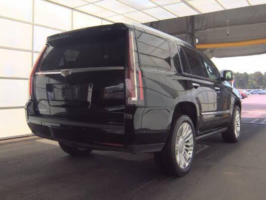 2017 Cadillac Escalade Platinum