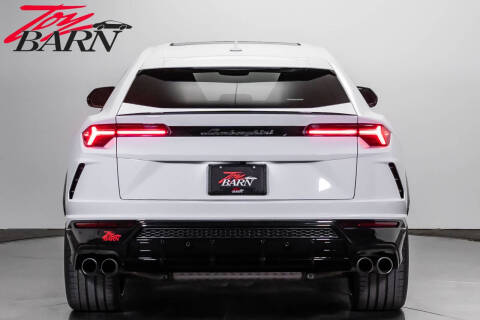 2022 Lamborghini Urus
