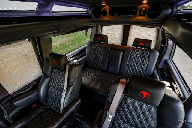 2023 Chevrolet Express 2500