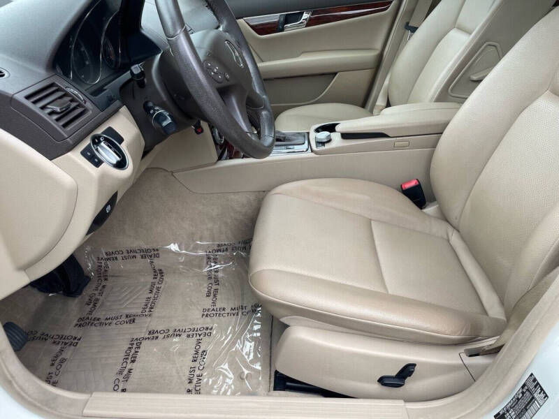 2011 Mercedes-Benz C-Class C 300 Sport 4MATIC