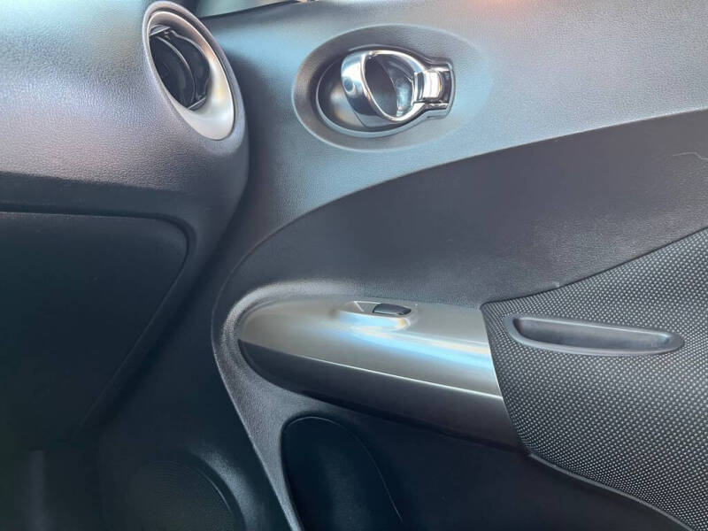 2014 Nissan JUKE S