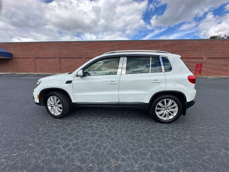 2016 Volkswagen Tiguan 2.0T SE 4Motion