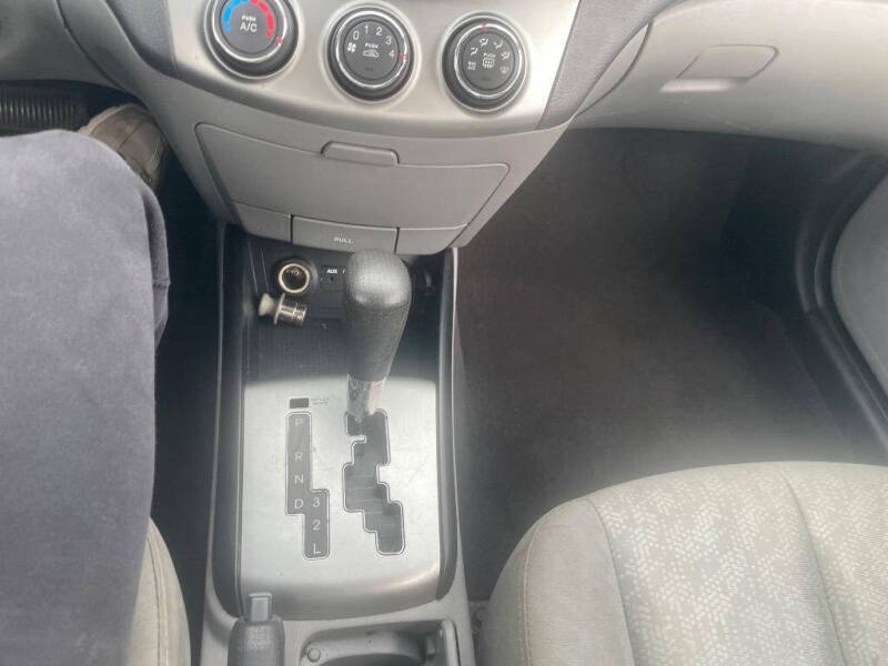 2010 Hyundai Elantra Blue