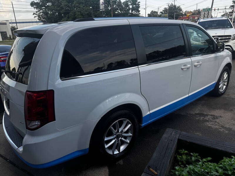2020 Dodge Grand Caravan SXT