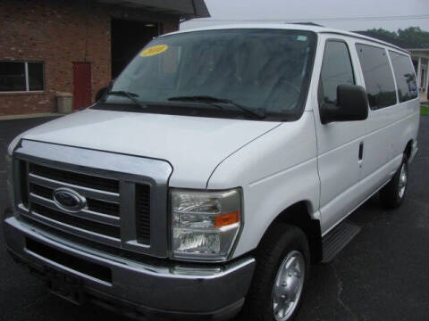 2010 Ford E-Series E-350 SD XLT