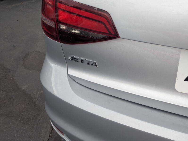 2016 Volkswagen Jetta