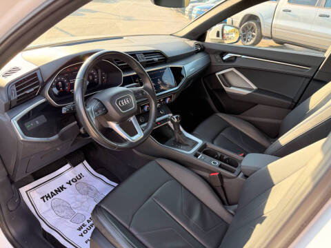 2023 Audi Q3 quattro S line Premium 45 TFSI