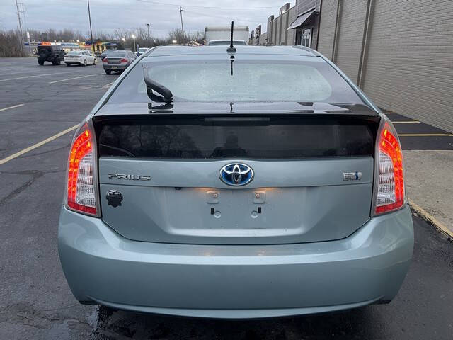 2014 Toyota Prius Five