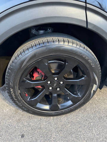 2021 Ford Explorer ST