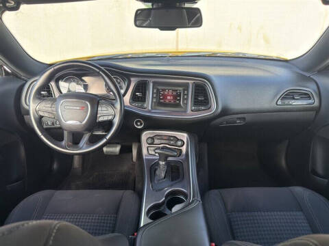 2017 Dodge Challenger SXT