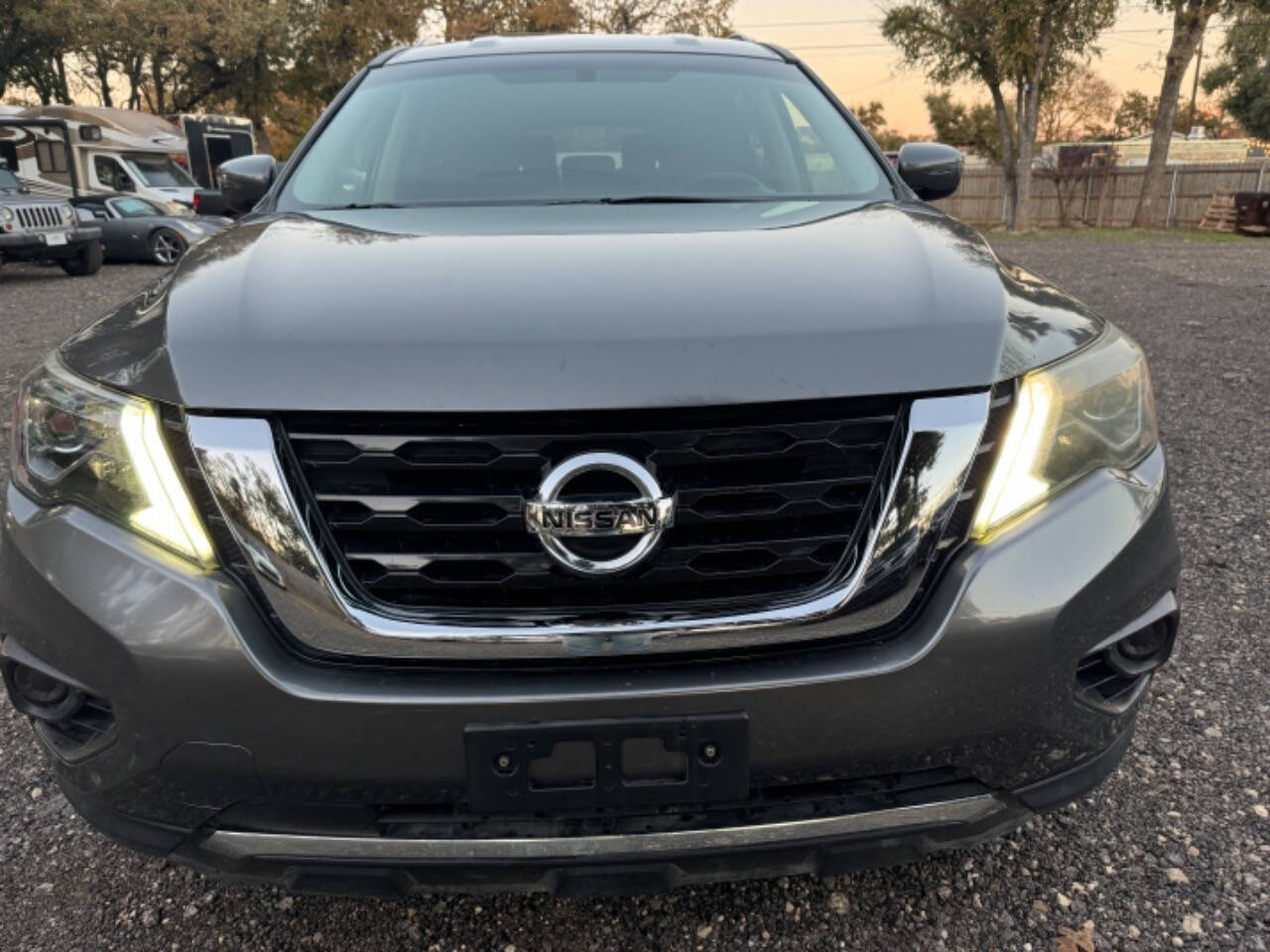 2018 Nissan Pathfinder for sale at AUSTIN PREMIER AUTO in Austin, TX