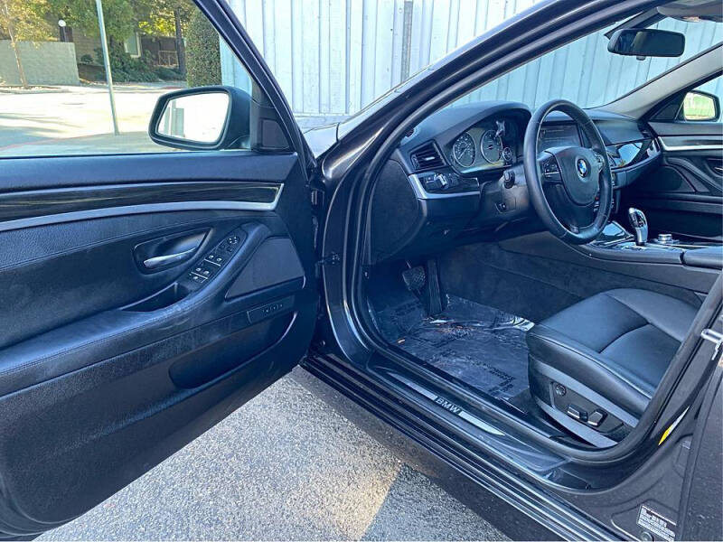 2013 BMW 5 Series 528i