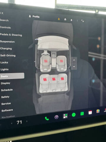 2023 Tesla Model X Standard Range