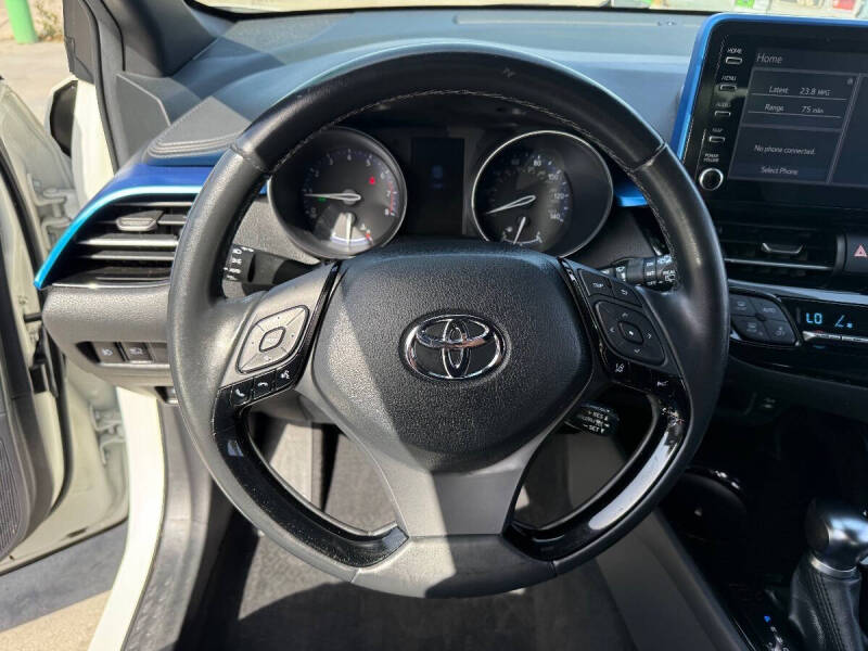 2019 Toyota C-HR XLE