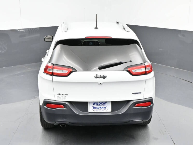 2016 Jeep Cherokee