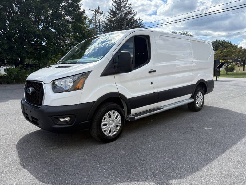 2024 Ford Transit Van Base's photo