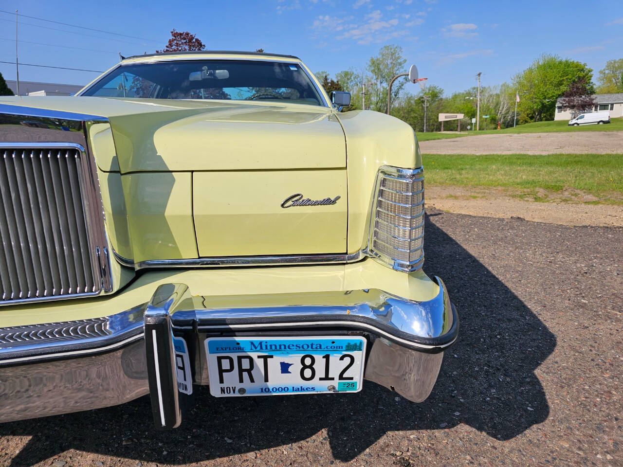 1975 Lincoln Continental 18