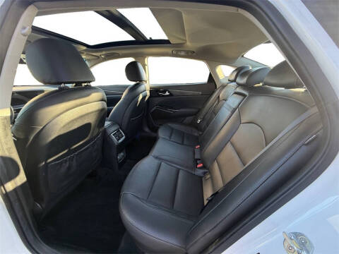 2020 Kia Cadenza Limited