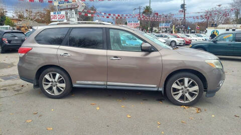 2013 Nissan Pathfinder S