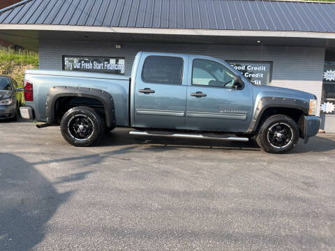 2011 Chevrolet Silverado 1500 for sale at Auto Credit Connection LLC in Uniontown PA