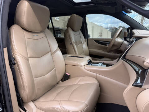 2019 Cadillac Escalade Platinum