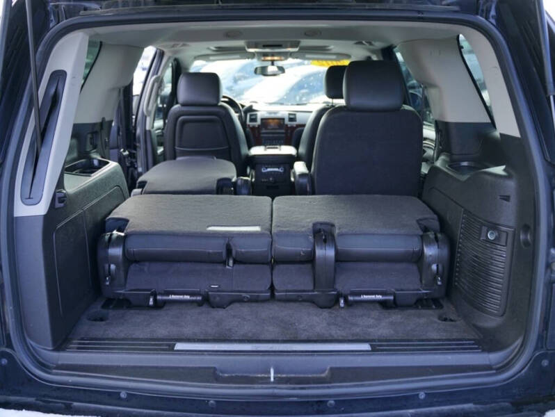 2012 Cadillac Escalade Luxury