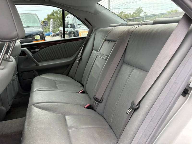 1999 Mercedes-Benz E-Class E 320