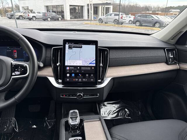 2025 Volvo XC90 B6 Plus Bright Theme 7P