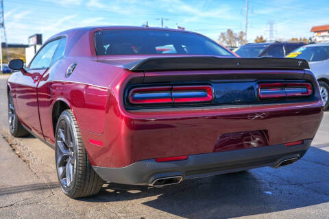 2022 Dodge Challenger SXT