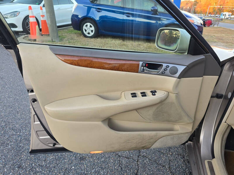 2005 Lexus ES 330