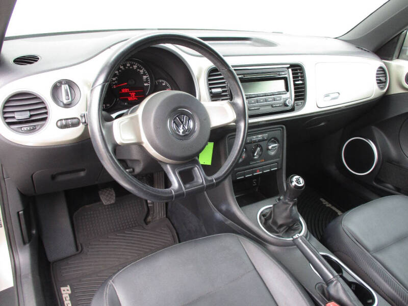 2012 Volkswagen Beetle 2.5L