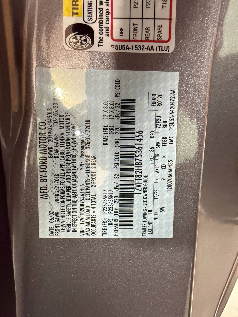 2007 Ford Mustang 29