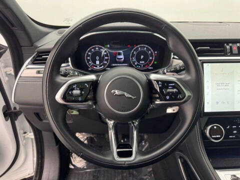 2024 Jaguar F-PACE P250 R-Dynamic S