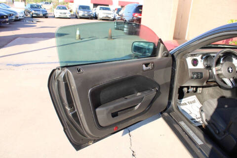 2007 Ford Mustang GT Deluxe