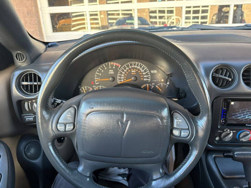 1995 Pontiac Firebird 30