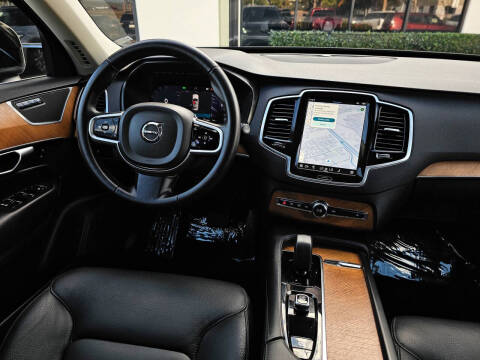 2025 Volvo XC90 B6 Plus Bright Theme 7P