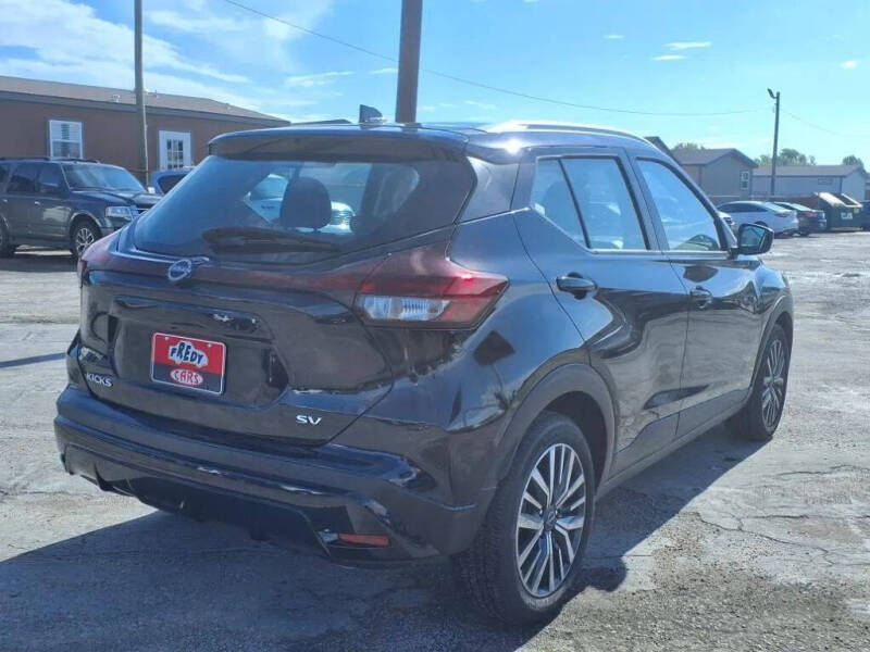 2024 Nissan Kicks SV