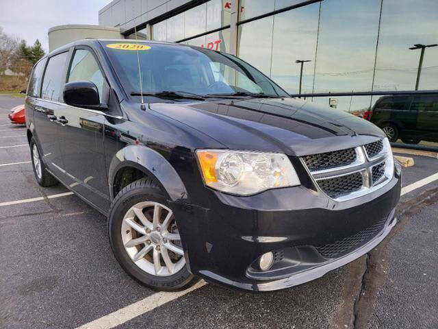 2020 Dodge Grand Caravan for sale at Auto Smart of Pekin in Pekin IL