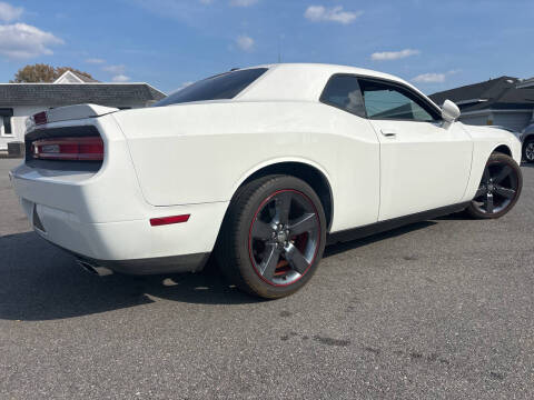 2013 Dodge Challenger SXT