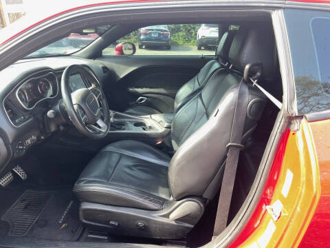 2017 Dodge Challenger SXT