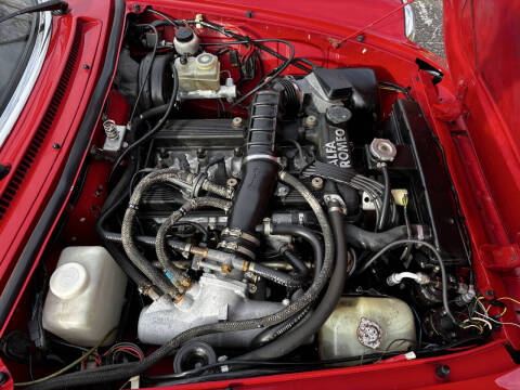 1988 Alfa Romeo Spider Veloce