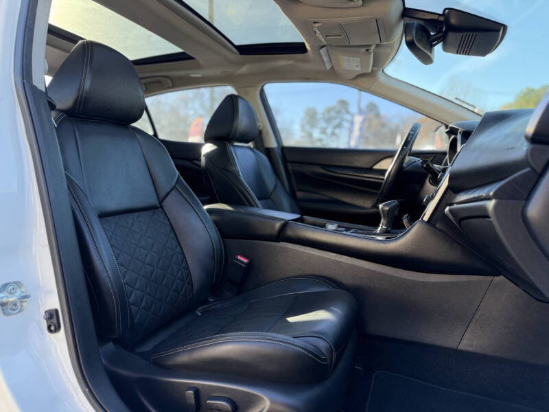 2019 Nissan Maxima Platinum