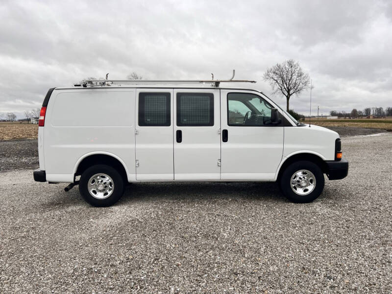 2014 Chevrolet Express Cargo Work Van's photo