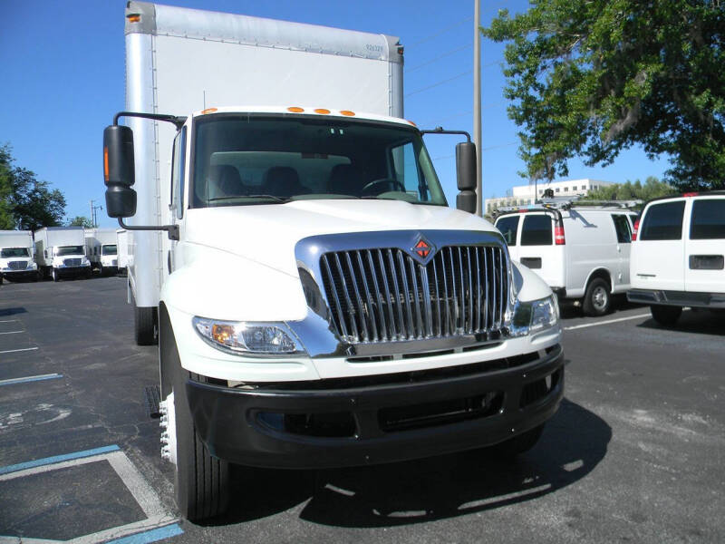 2019 International DuraStar 4300