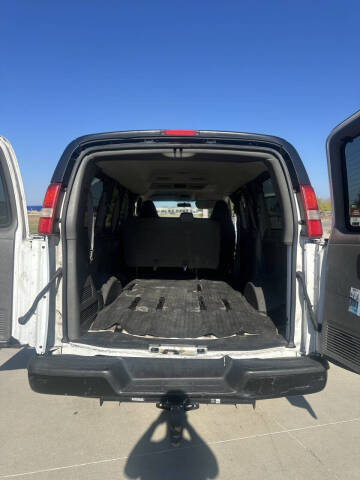 2016 Chevrolet Express LS 2500