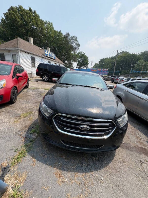 2016 Ford Taurus Limited