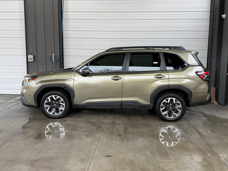 2025 Subaru Forester Premium